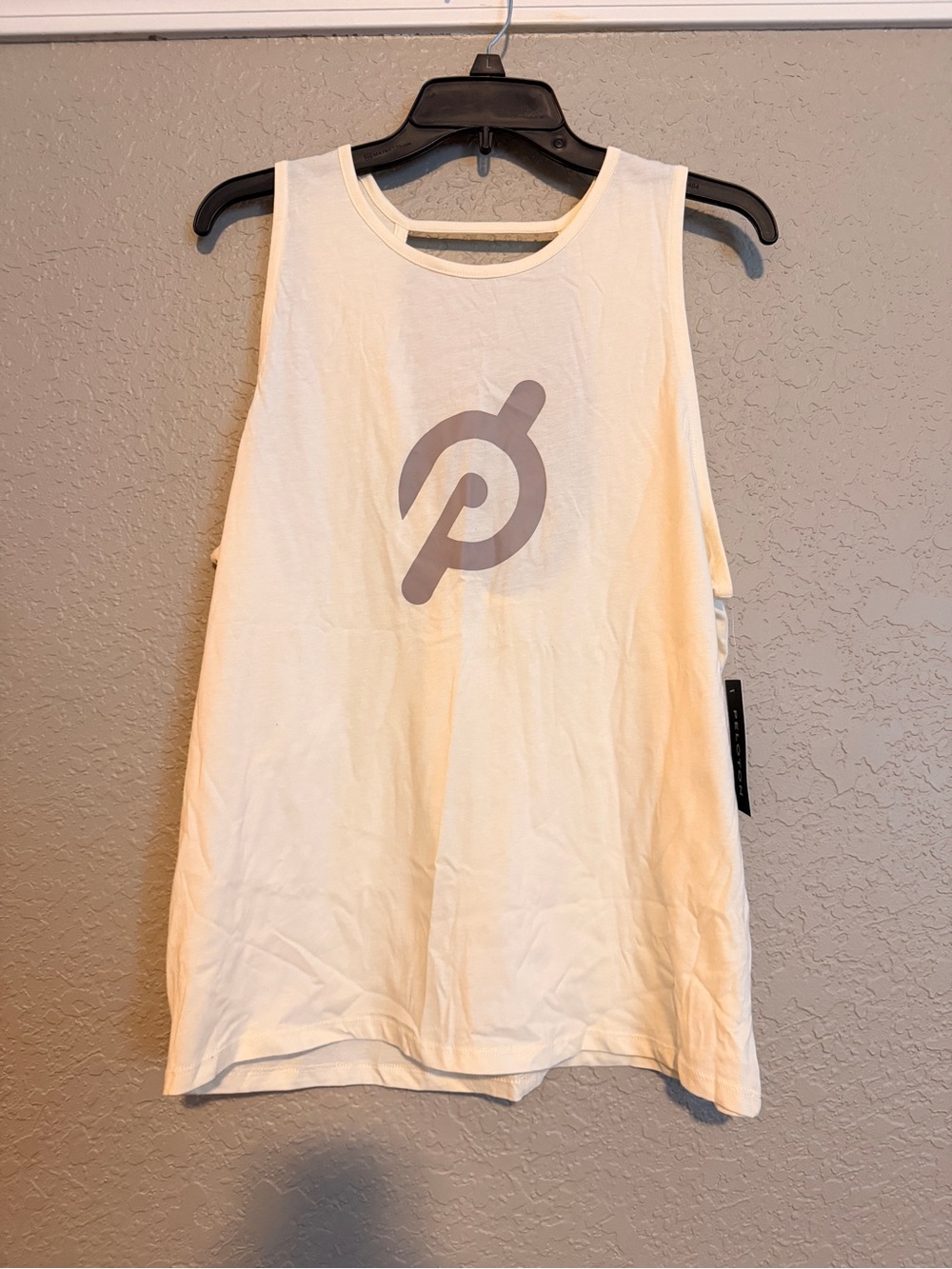Peloton Cream Keyhole Tank Top - Picture 2 of 5
